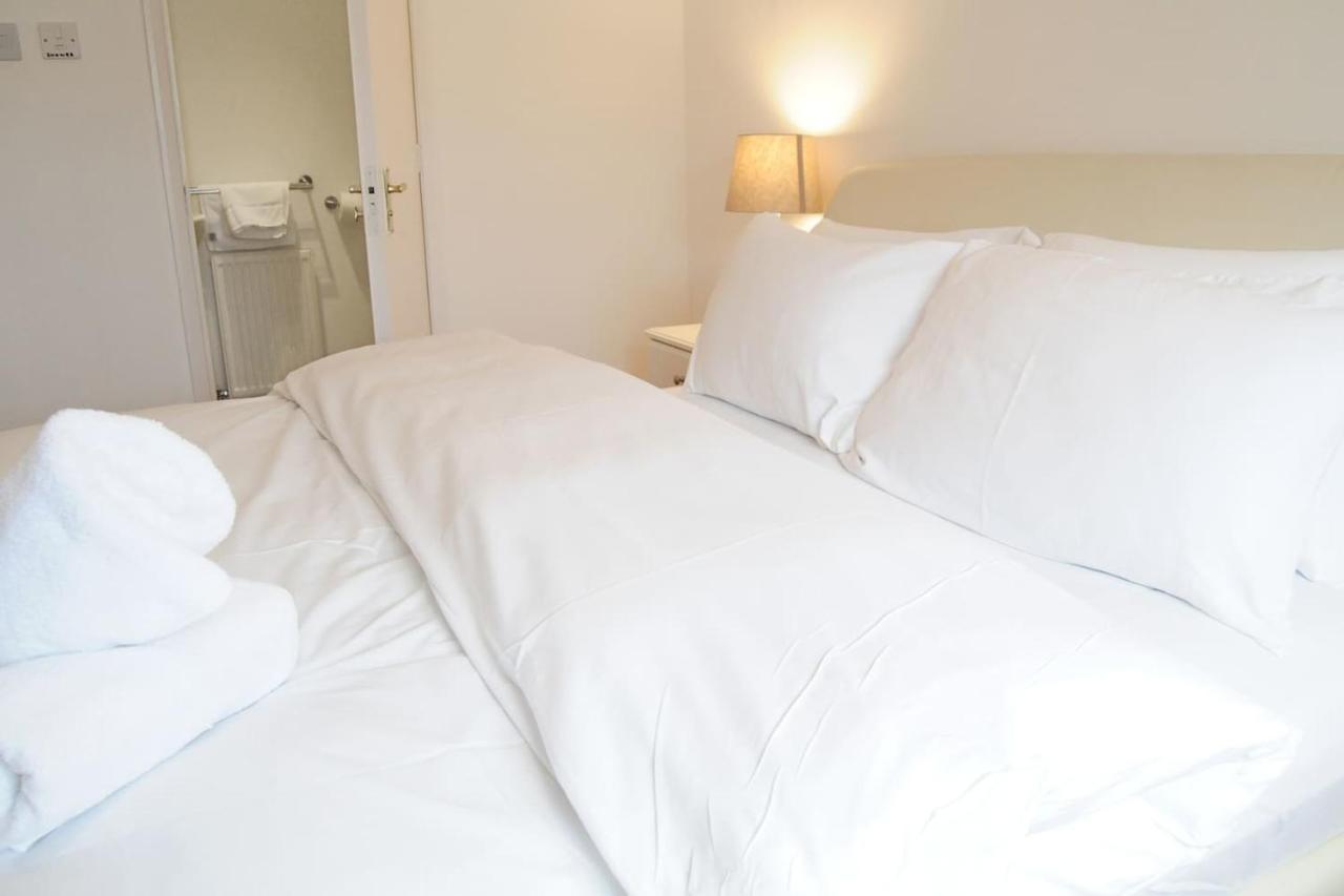 Peaceful And Quiet Apartment In A Bustling City Единбург Екстериор снимка