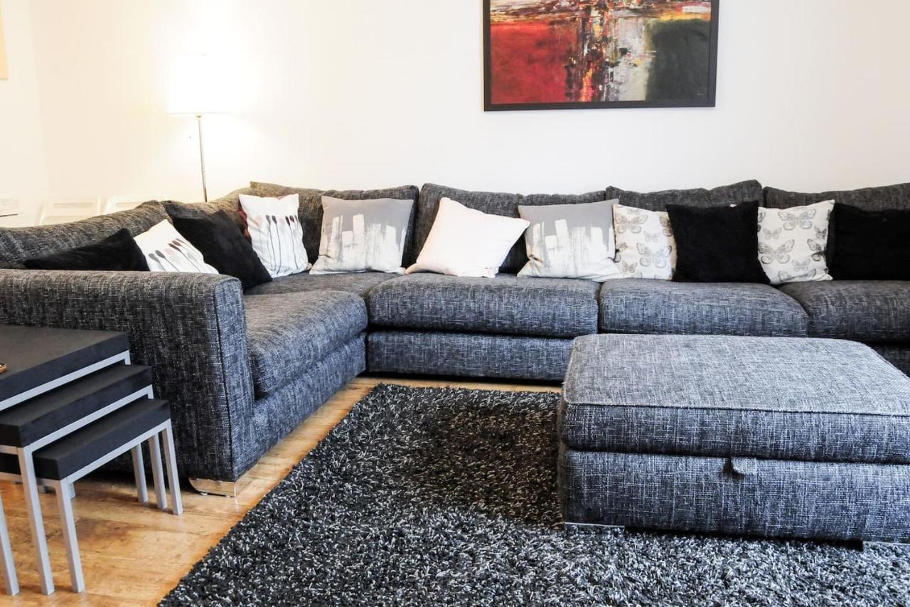 Peaceful And Quiet Apartment In A Bustling City Единбург Екстериор снимка